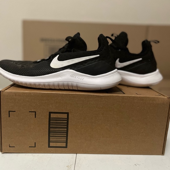 NIKE Free Run Woman size 9.5👟🖤 - Picture 6 of 6